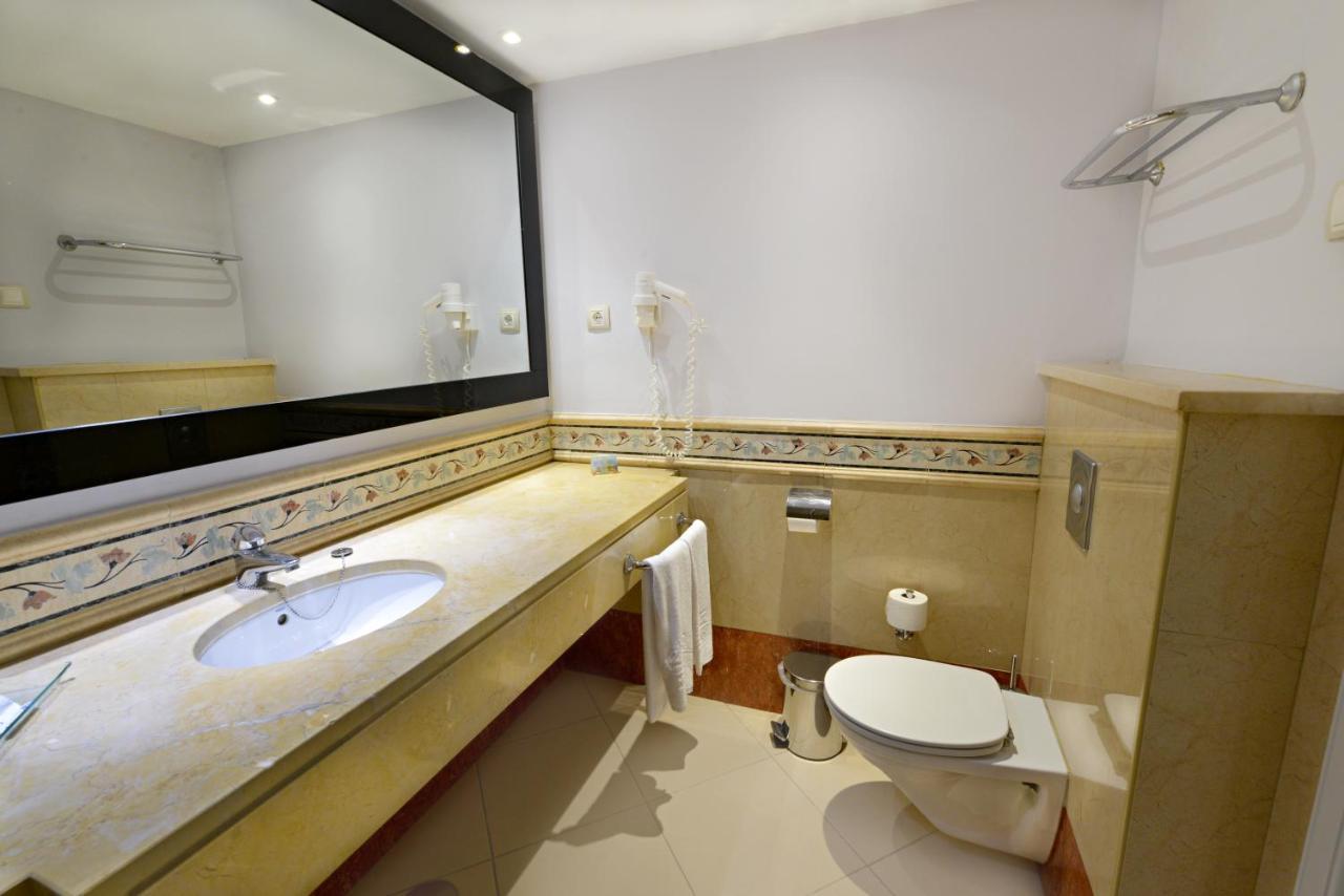 Allsun Hotel Albatros Costa Teguise Exteriör bild